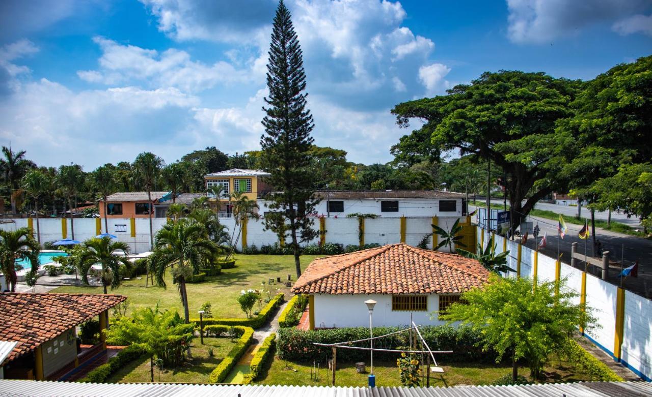 Hotel Villa Bosco Palmira  Exterior photo