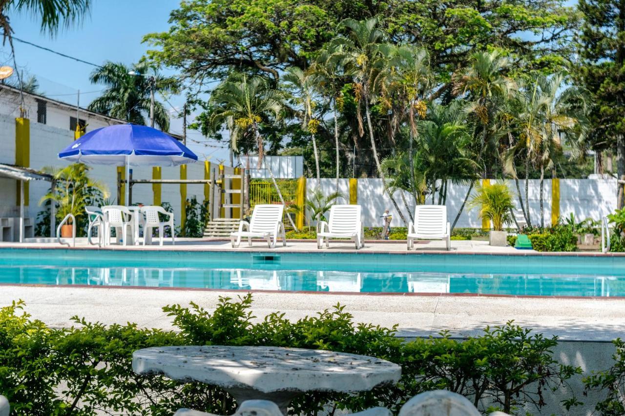 Hotel Villa Bosco Palmira  Exterior photo